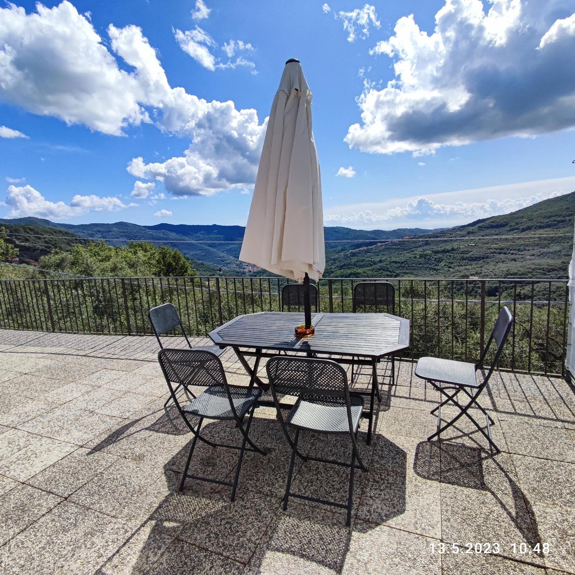 Villa Berio Due - Tuija Villa Viani Εξωτερικό φωτογραφία