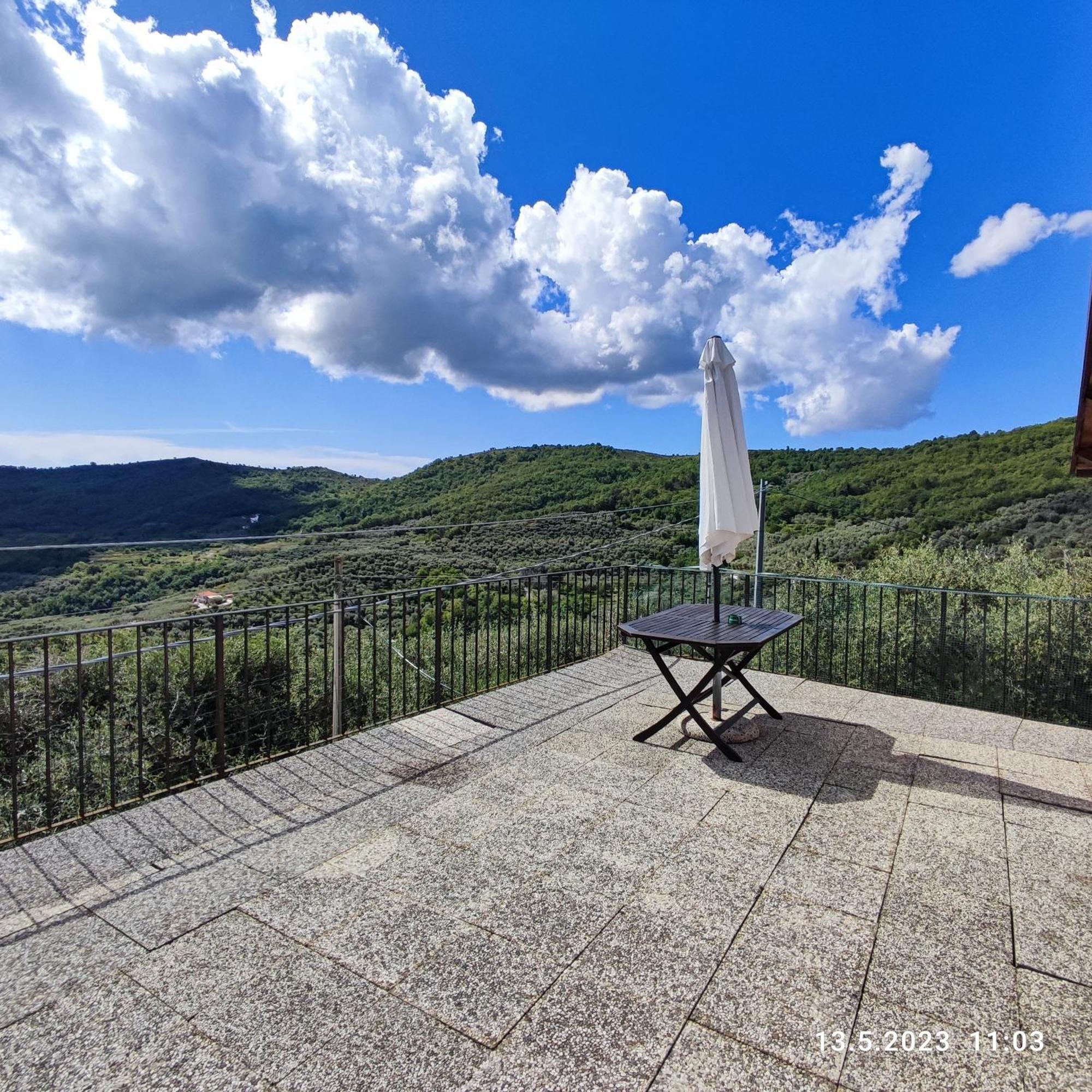 Villa Berio Due - Tuija Villa Viani Εξωτερικό φωτογραφία